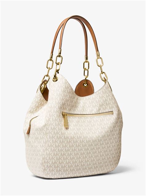 Michael Kors Lillie Large Chain Shoulder Tote .